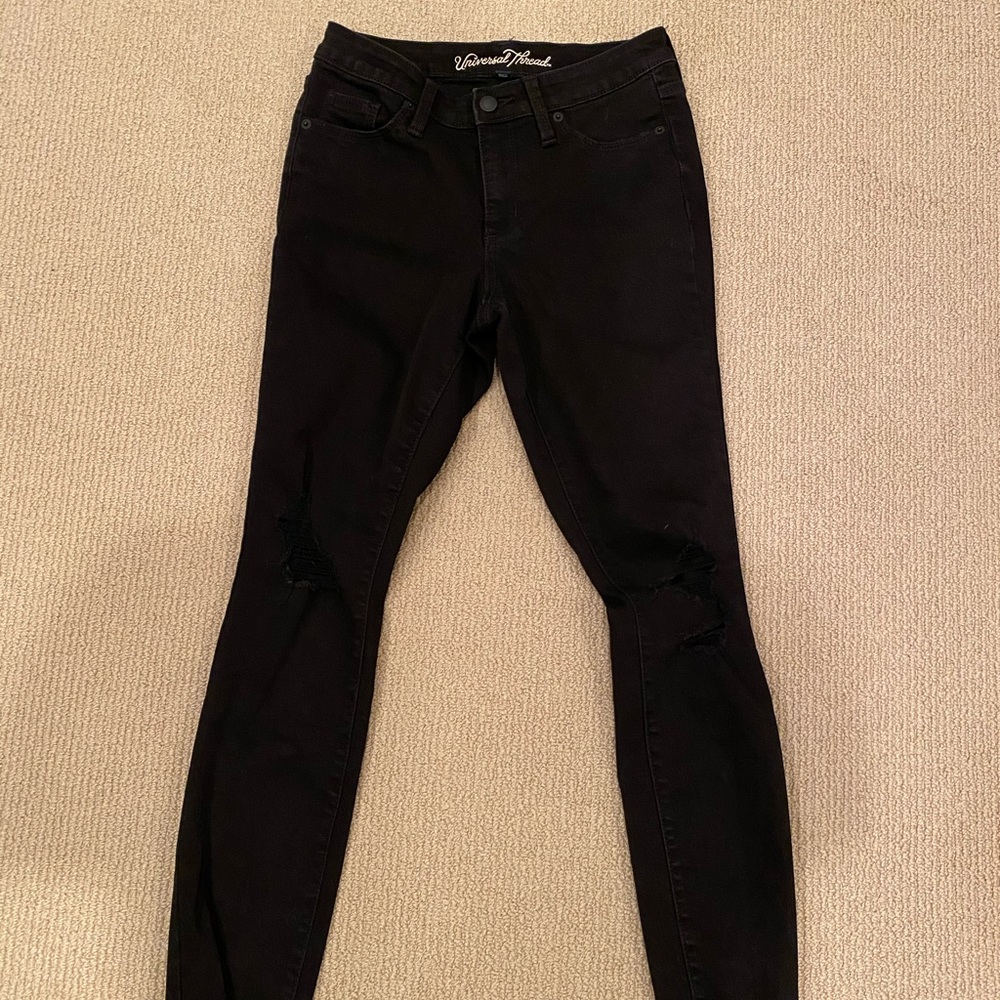 Universal Thread Black Mid Rise Skinny Jeans - Picture 3 of 4